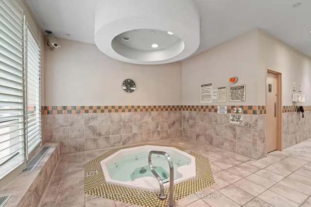 Additional image 24 of 5229 Dundas St Unit 2002