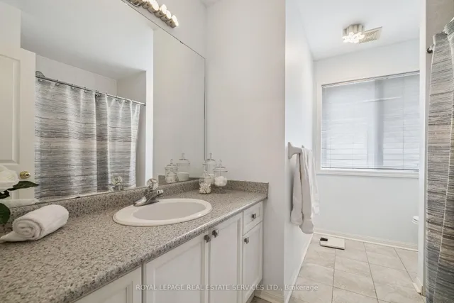 Additional image 19 of 5186 Ravine Cres