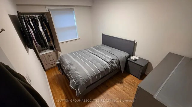 Additional image 4 of 120 Edinborough Crt