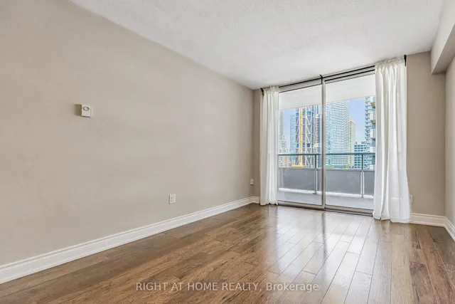 Additional image 4 of 30 Gloucester St Unit 2109