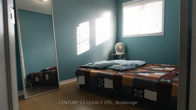 Additional image 14 of 25 Revelstoke Pl