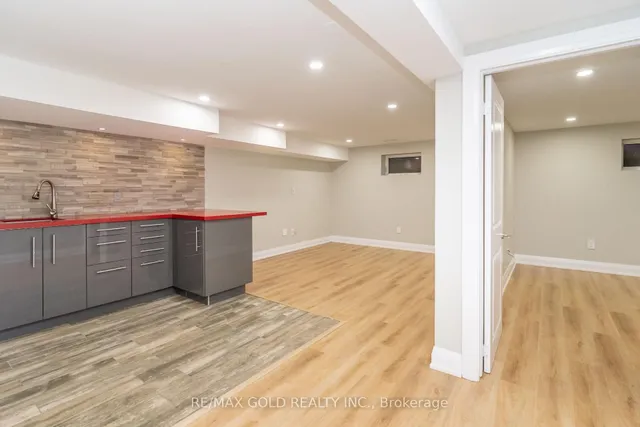 Additional image 29 of 39 Ascot Ave