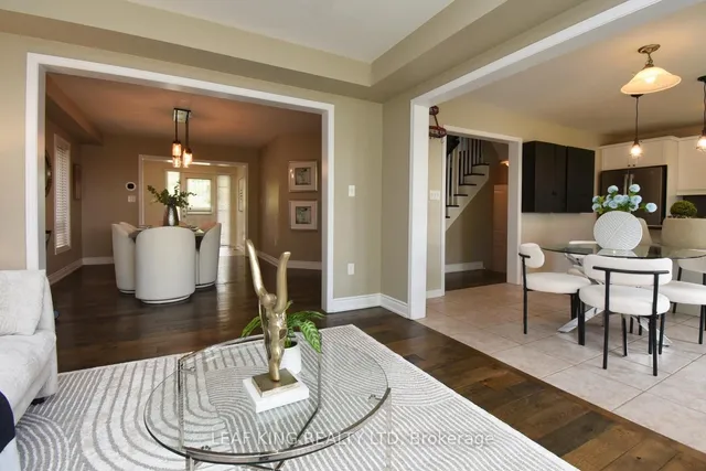 Additional image 32 of 38 Cranston St