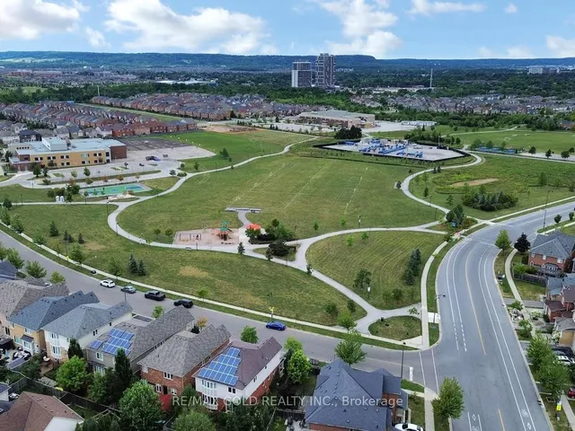 Additional image 41 of 933 Raftis Cres