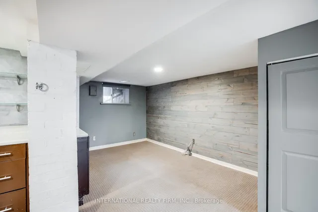 Additional image 40 of 109 Monarch Park Ave