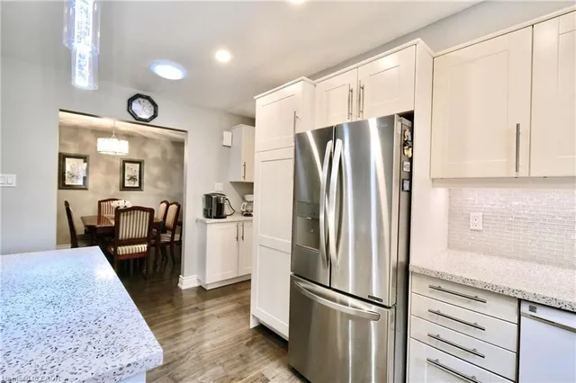 Additional image 7 of 40 Lyton Cres
