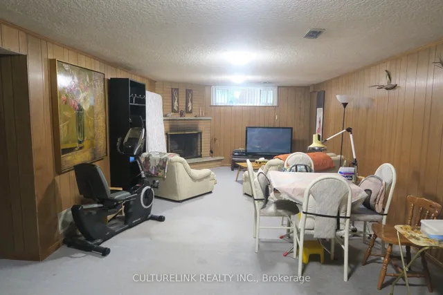 Additional image 18 of 568 Cummer Ave