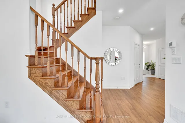 Additional image 20 of 266 Dalgleish Tr