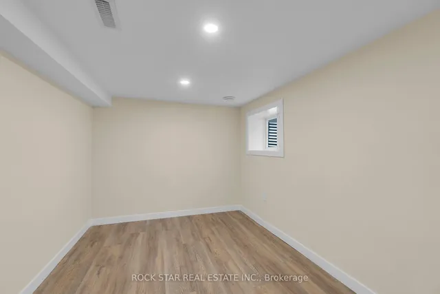 Additional image 23 of 66 Watson Ave