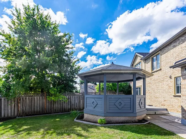 Additional image 29 of 35 Glenmanor Dr