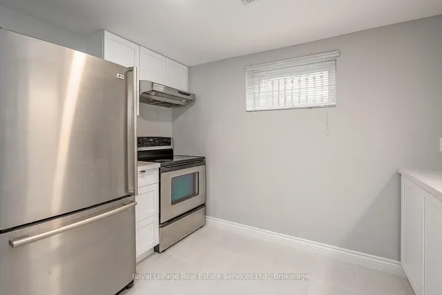 Additional image 37 of 1071 Melvin Ave