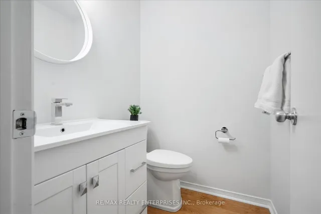 Additional image 18 of 2055 Walkers Line Unit 206