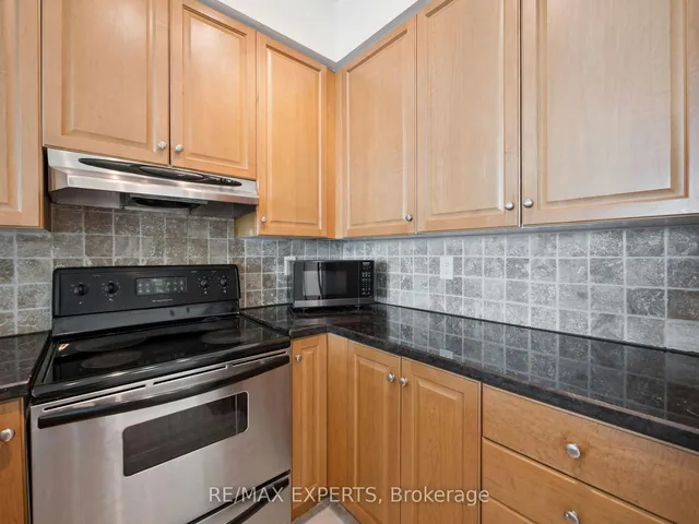 Additional image 21 of 7 Lorraine Dr Unit UPH-06