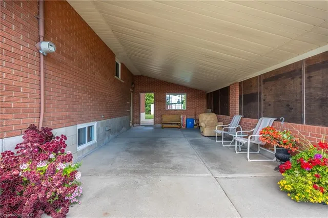 Additional image 30 of 149 Luscombe St