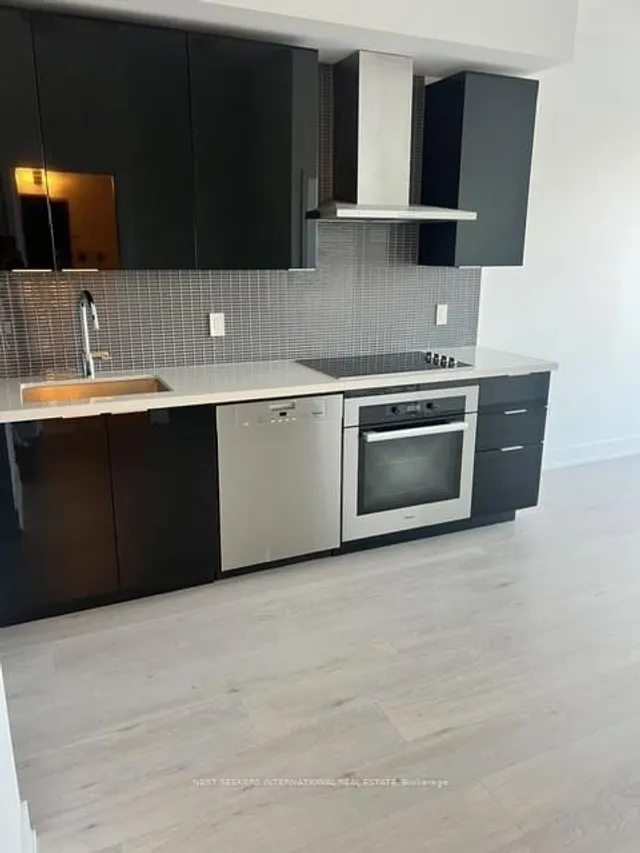 Additional image 5 of 30 Shore Breeze Dr Unit LPH 03A