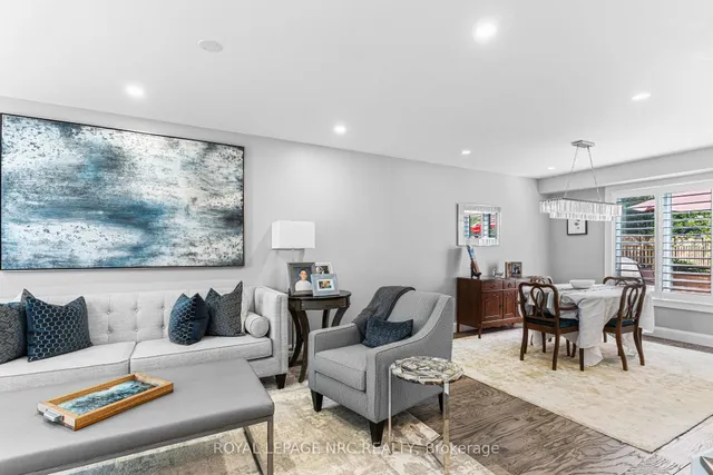 Additional image 2 of 40 DOLMAN St