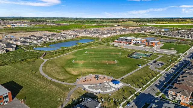 Additional image 50 of 471 Bergamot Ave