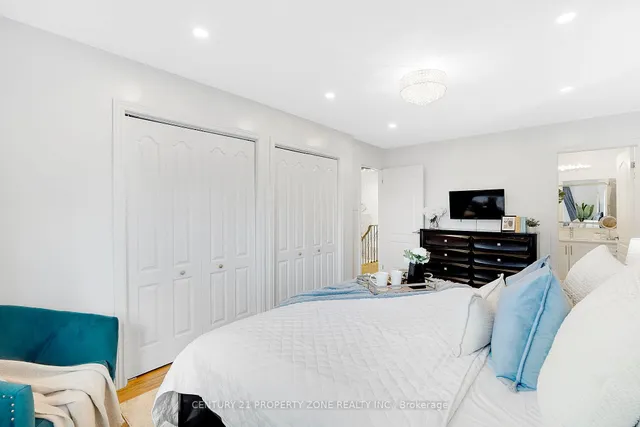 Additional image 18 of 38 Rodwell Crt