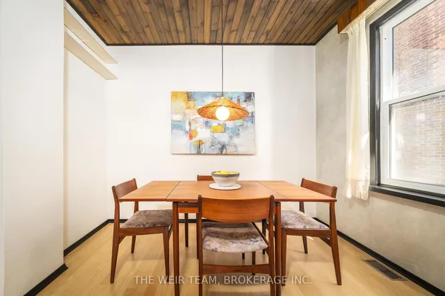 Additional image 8 of 37 Coleridge Ave