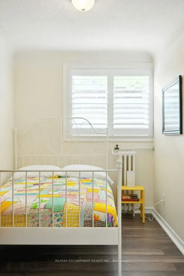 Additional image 32 of 6 Vineland Ave Unit 18