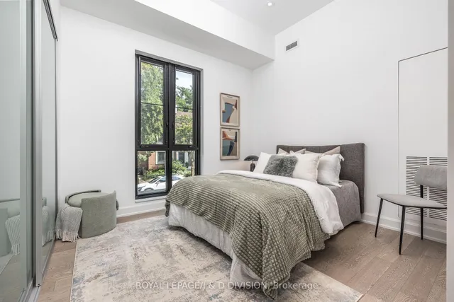 Additional image 29 of 1 Strathgowan Ave Unit TH4