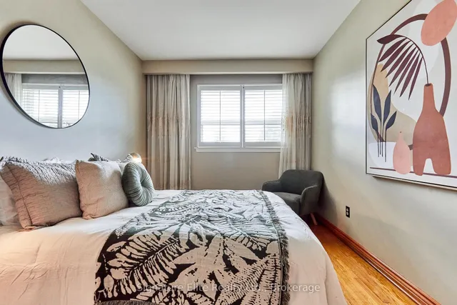 Additional image 27 of 4 Cora Cres