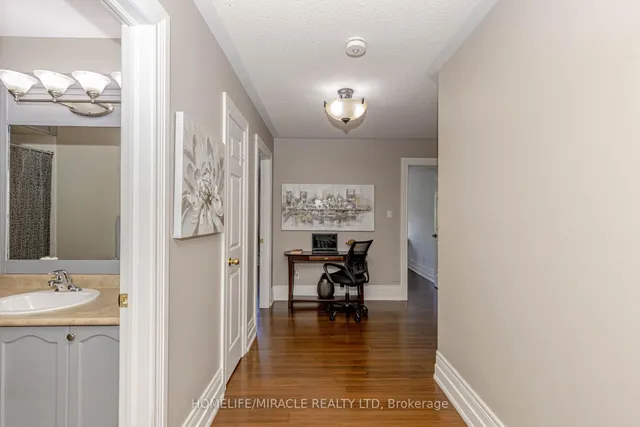 Additional image 25 of 32 Masters Green Cres