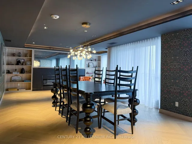 Additional image 33 of 405 Dundas St Unit 810