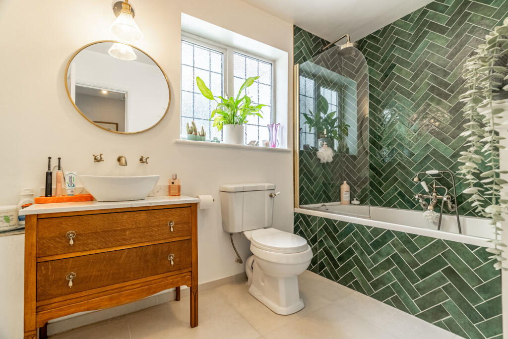 Additional image 16 of Queens Crescent, St. Albans, Hertfordshire, AL4