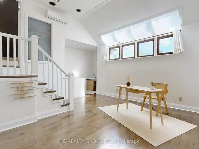 Additional image 34 of 124 Lawrence Ave