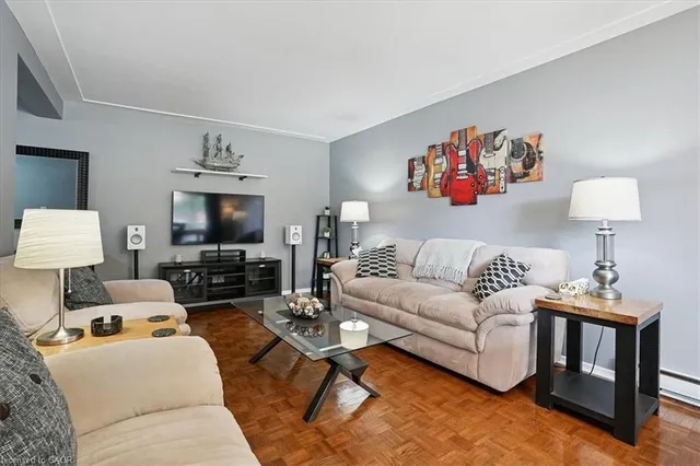 Additional image 8 of 11 Woodman Dr Unit 102