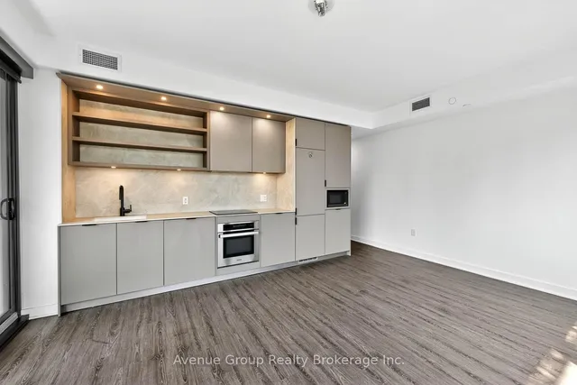 Additional image 10 of 55 Charles St Unit 1206