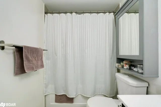 Additional image 23 of 3520 Danforth Ave Unit 609