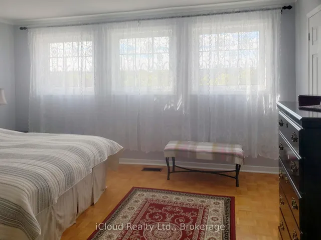 Additional image 15 of 4713 Empire Cres