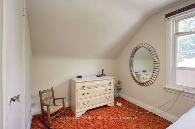 Additional image 22 of 402 Crockett St