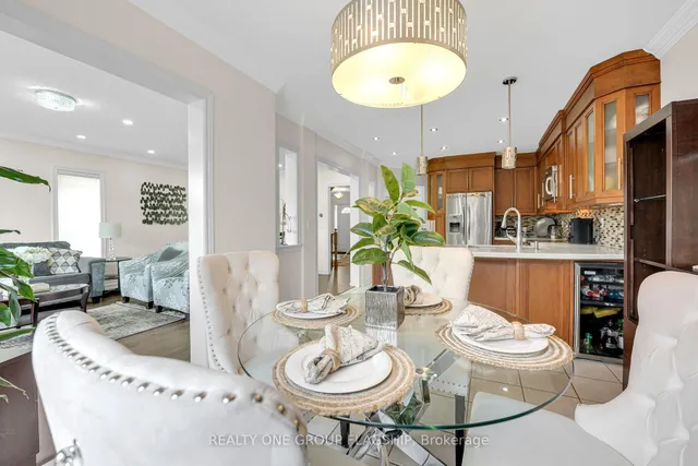 Additional image 14 of 1128 Knotty Pine Grve