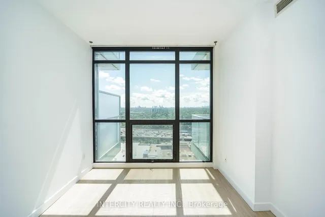 Additional image 31 of 29 Singer Crt Unit 3002