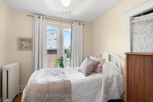 Additional image 13 of 55 Balsam Ave