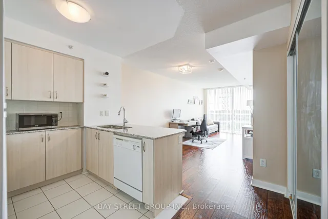 Additional image 7 of 5740 Yonge St Unit 1003