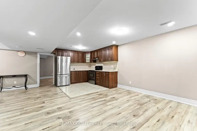 Additional image 25 of 16 Cloverhaven Rd