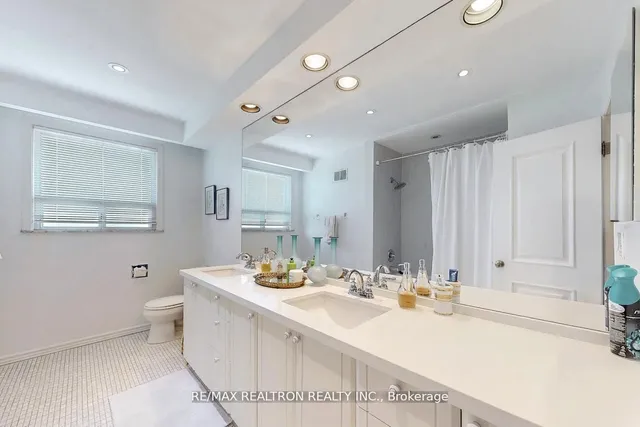 Additional image 34 of 25 Cedar Springs Grve