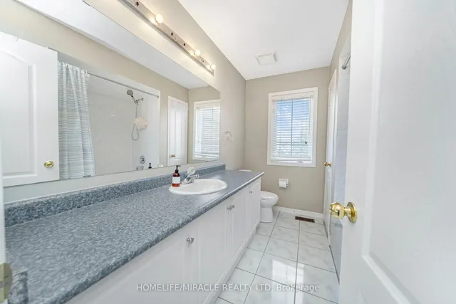 Additional image 28 of 17 Mainard Cres