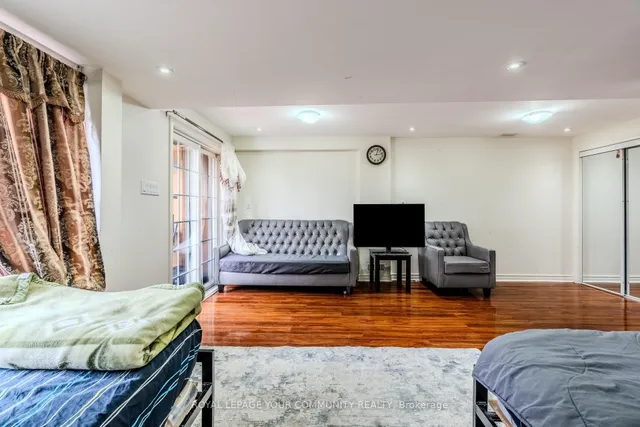 Additional image 30 of 22 Panama Pl