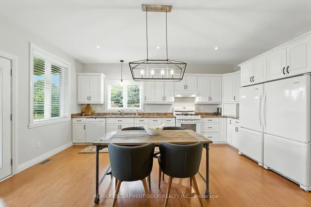 Additional image 36 of 56 Gatepost Pl