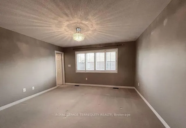 Additional image 32 of 4605 Keystone Cres