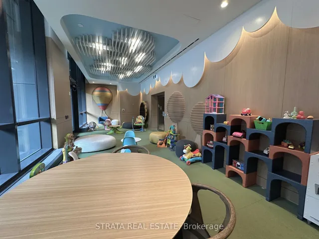 Additional image 41 of 19 Bathurst St Unit 3915