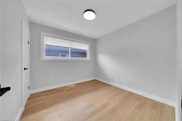 Additional image 20 of 441 Elmwood Ave