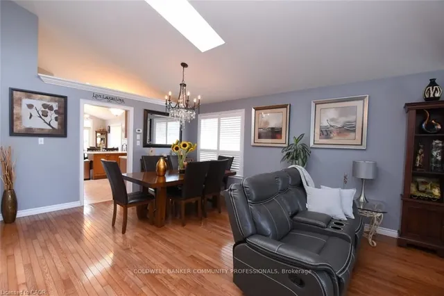 Additional image 14 of 17 Durrell Crt