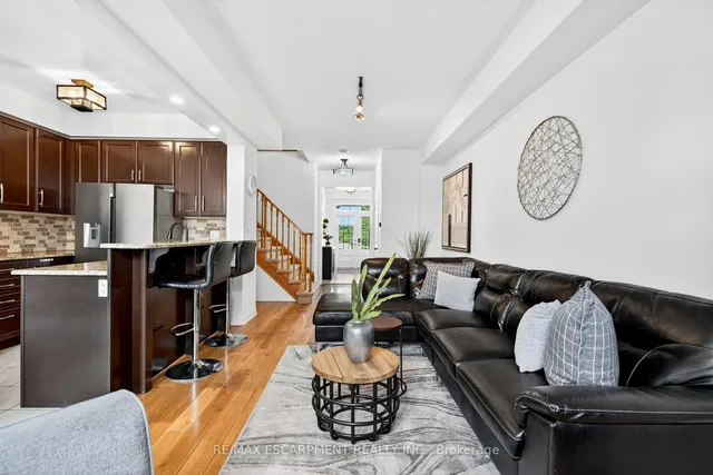 Additional image 11 of 161 Nisbet Blvd