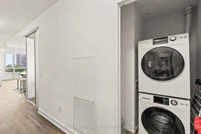 Additional image 22 of 2007 James St Unit 307